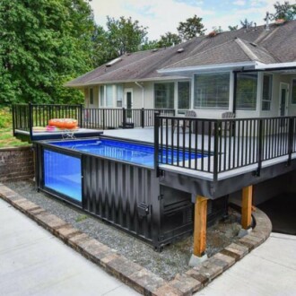 CMOLVUR Container Swimming House